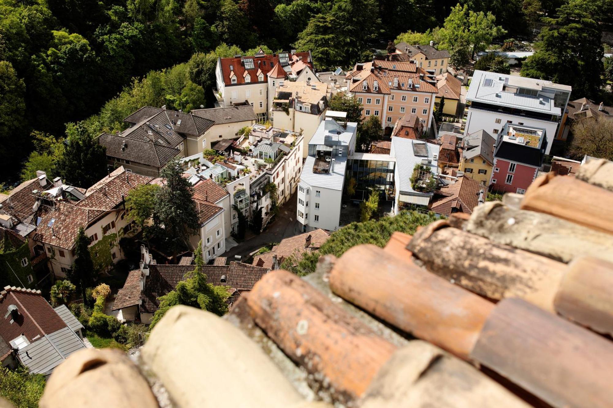 5-Zimmer-Appartement In Historischer Privatvilla, Meran Zentrum, Kostenloser Parkplatz ภายนอก รูปภาพ